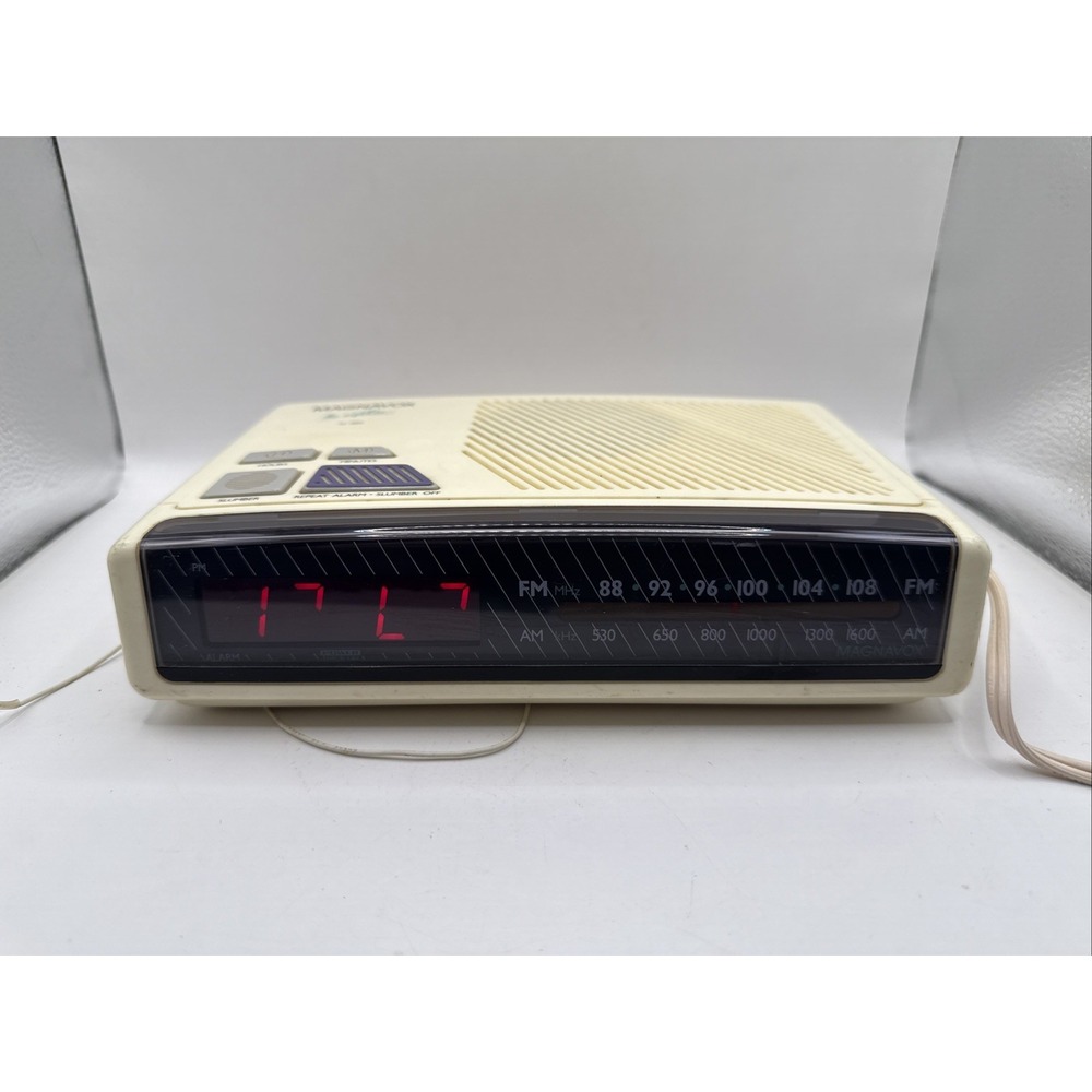 Vintage Magnavox Clock Radio AJ-3180 The Nightline Vintage White- Tested!